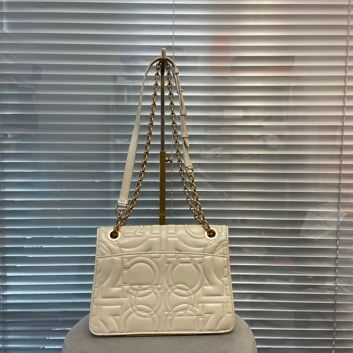 FERRAGAMO Gancini Turnlock Flap Bag Gancini Quilted Leather