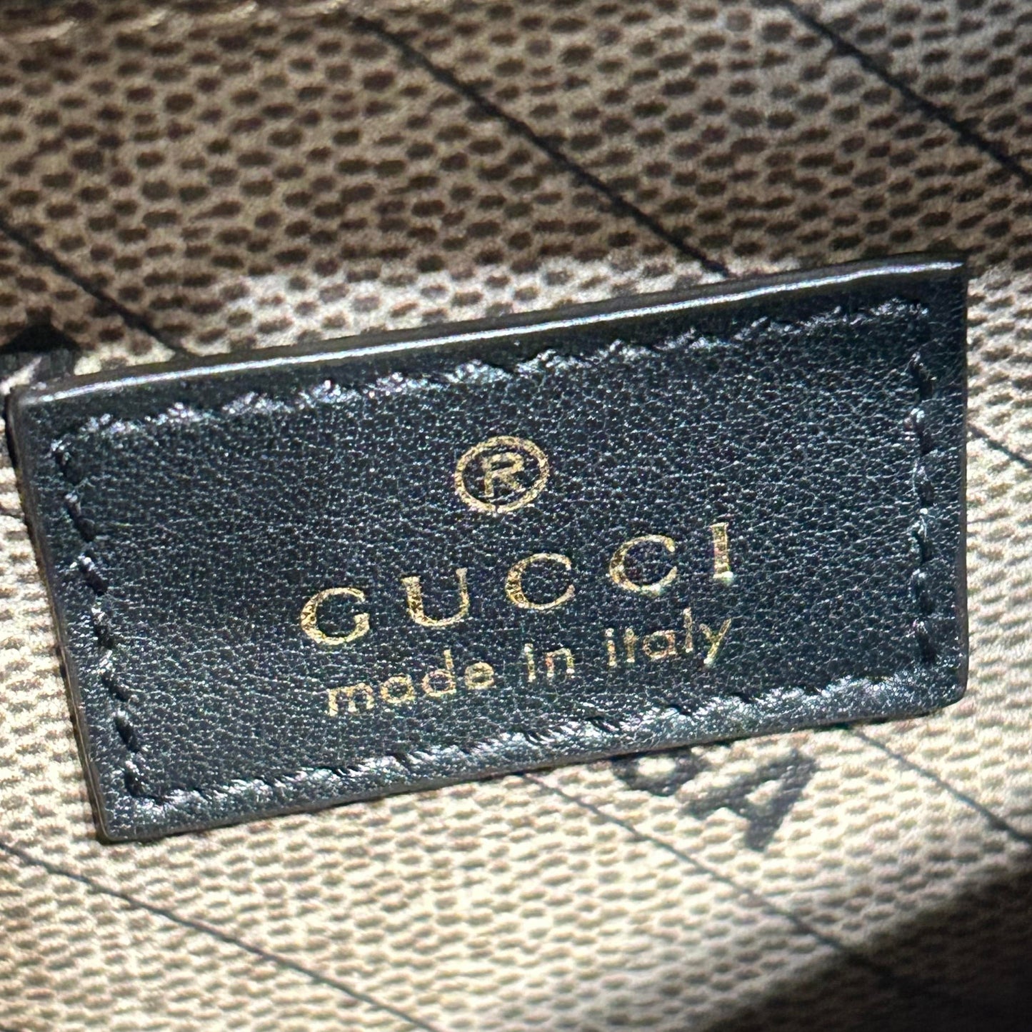 Gucci x Balenciaga
Gucci x Balenciaga Beige/Brown GG Supreme Canvas Hourglass Top Handle Bag